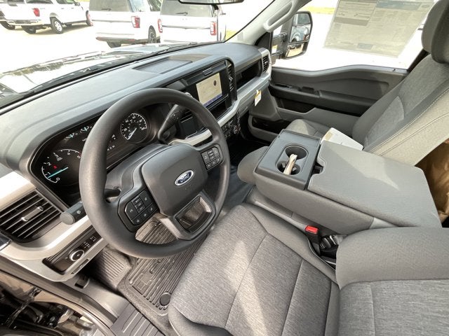 2026 Ford Chassis Cab F-350® XL