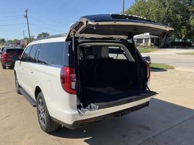 2025 Ford Expedition Active MAX