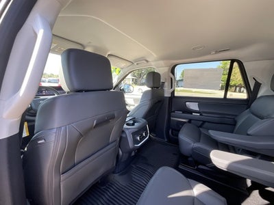 2027 Ford Expedition MAX Active