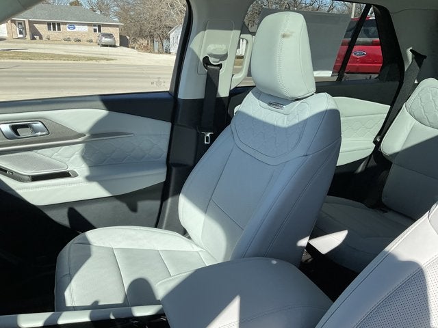 2026 Ford Explorer Platinum™