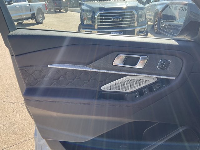 2027 Ford Explorer Platinum™