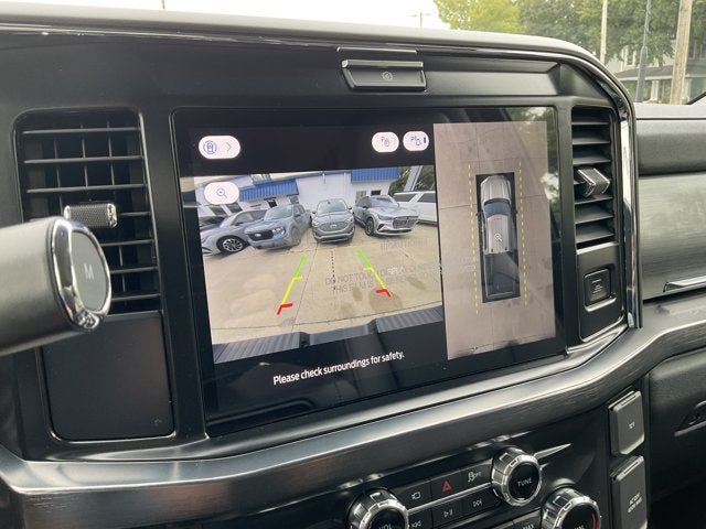 2027 Ford Super Duty F-350® Lariat®