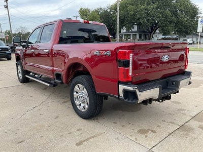 2027 Ford Super Duty F-350® Lariat®