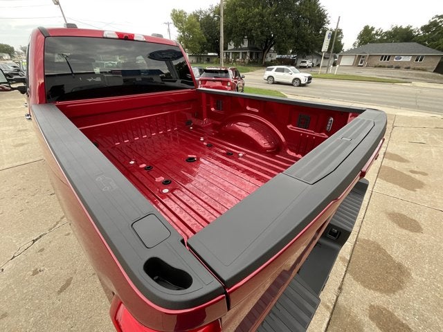 2027 Ford Super Duty F-350® Lariat®