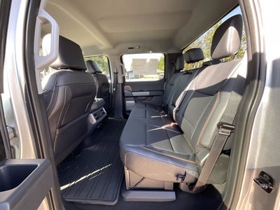2027 Ford Super Duty F-350® Lariat®