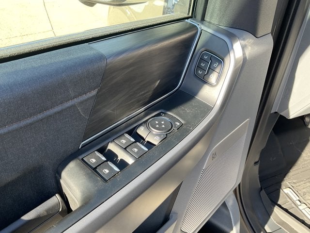 2025 Ford F-150 Lariat®