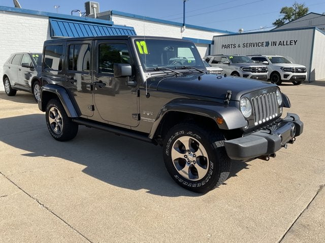 Used 2017 Jeep Wrangler Unlimited Sahara with VIN 1C4BJWEG5HL542560 for sale in Kansas City