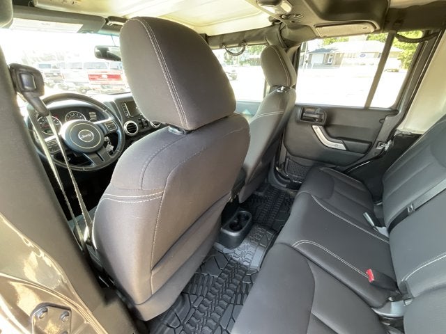 2017 Jeep Wrangler Unlimited Sahara