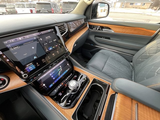 2024 Jeep Grand Wagoneer Series III