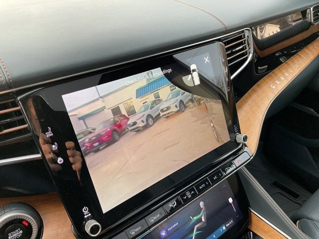 2024 Jeep Grand Wagoneer Series III