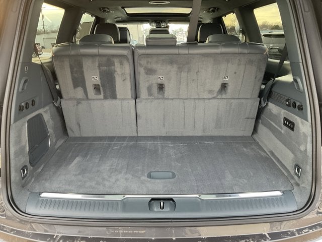 2024 Jeep Grand Wagoneer Series III