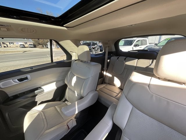 2020 Ford Explorer Platinum