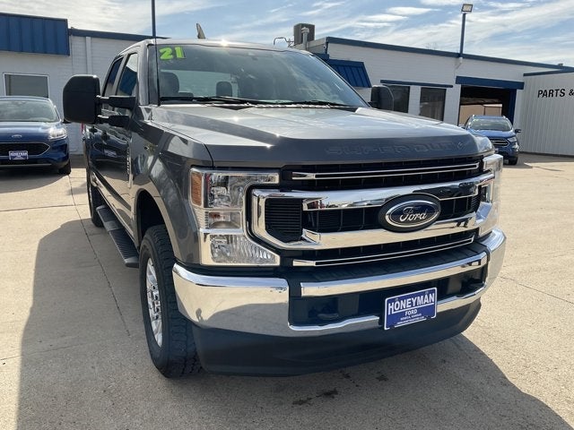 Used 2021 Ford F-250 Super Duty XL with VIN 1FT7W2B65MED80374 for sale in Kansas City