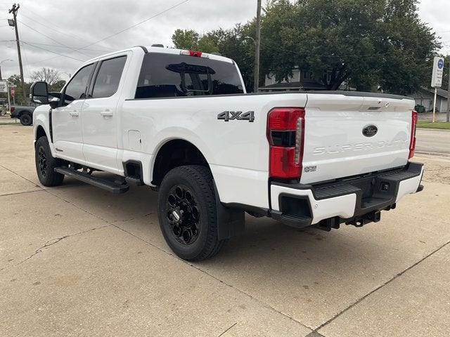 2026 Ford Super Duty F-350 SRW Lariat