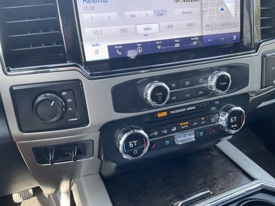 2022 Ford Super Duty F-350 SRW Lariat