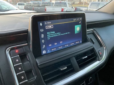 2023 Chevrolet Suburban LT