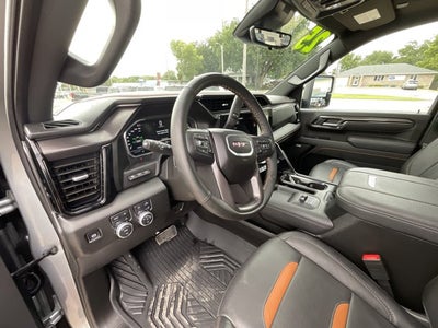 2025 GMC Sierra 2500HD AT4