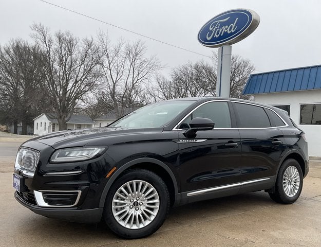 2019 Lincoln Nautilus Standard