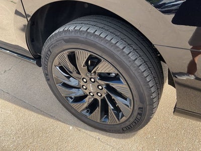2025 Lincoln Navigator L Reserve