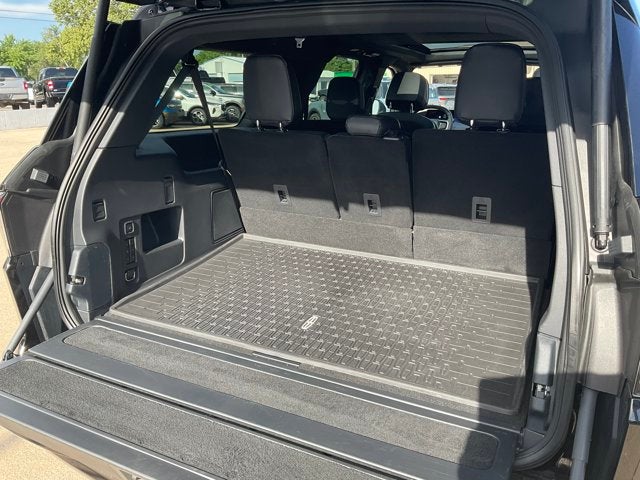 2025 Lincoln Navigator L Reserve