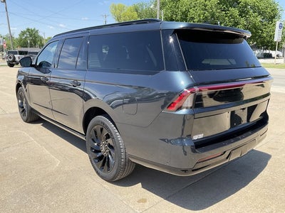 2025 Lincoln Navigator L Reserve